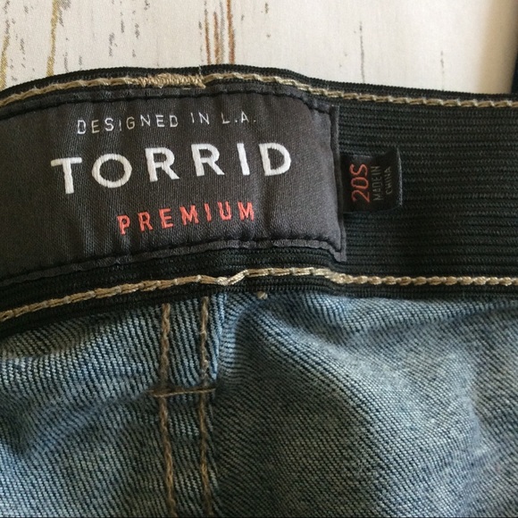 Torrid Premium 20S Sky High Skinny Jeans - Picture 3 of 10